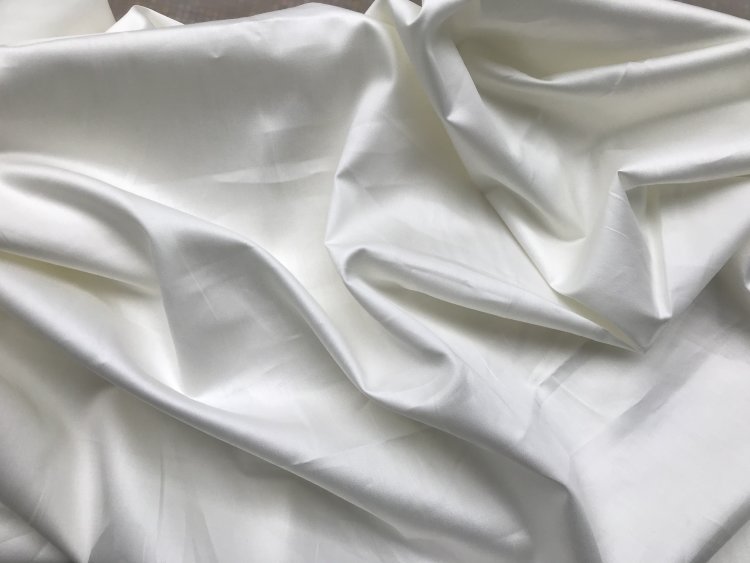 Ткань сатин в рулоне BGS004 (Star White), (КНР, Хлопок 100%, пл. 130 гр/м²)